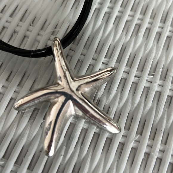 Shell necklace - Picture 2 of 3